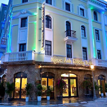 Ngọc Ánh Dương Hotel Ha Long Esterno foto