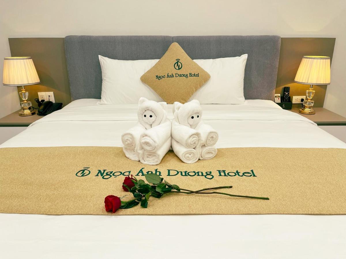 Ngọc Ánh Dương Hotel Ha Long Esterno foto