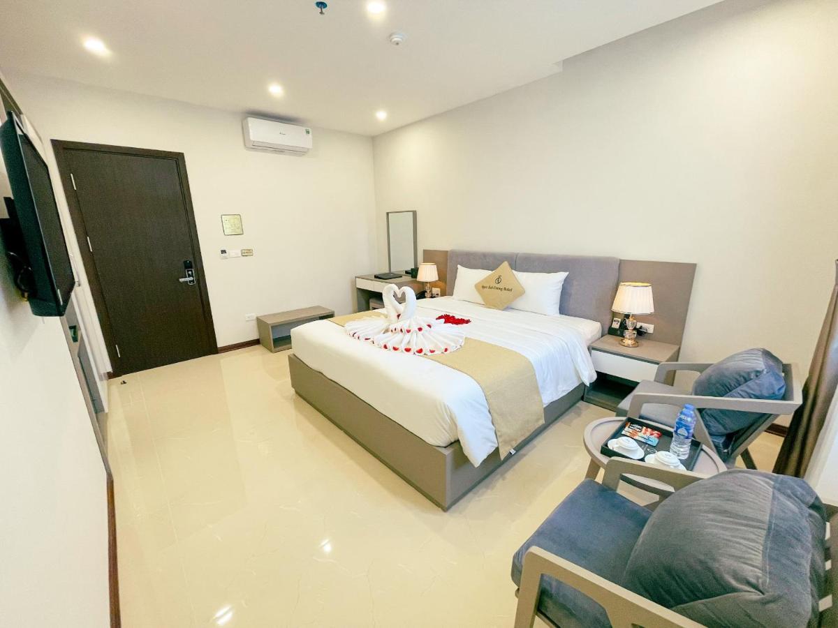 Ngọc Ánh Dương Hotel Ha Long Esterno foto