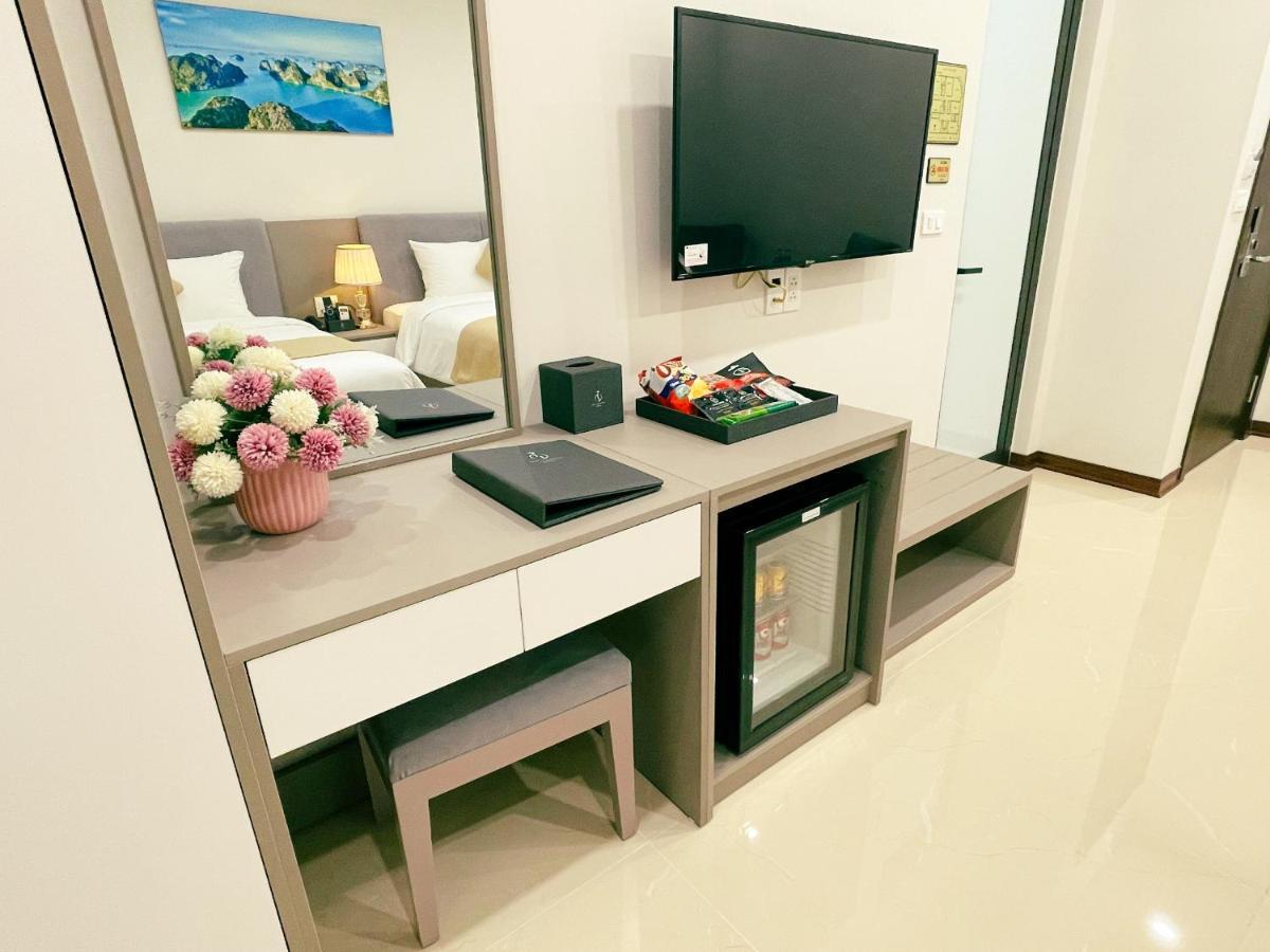 Ngọc Ánh Dương Hotel Ha Long Esterno foto