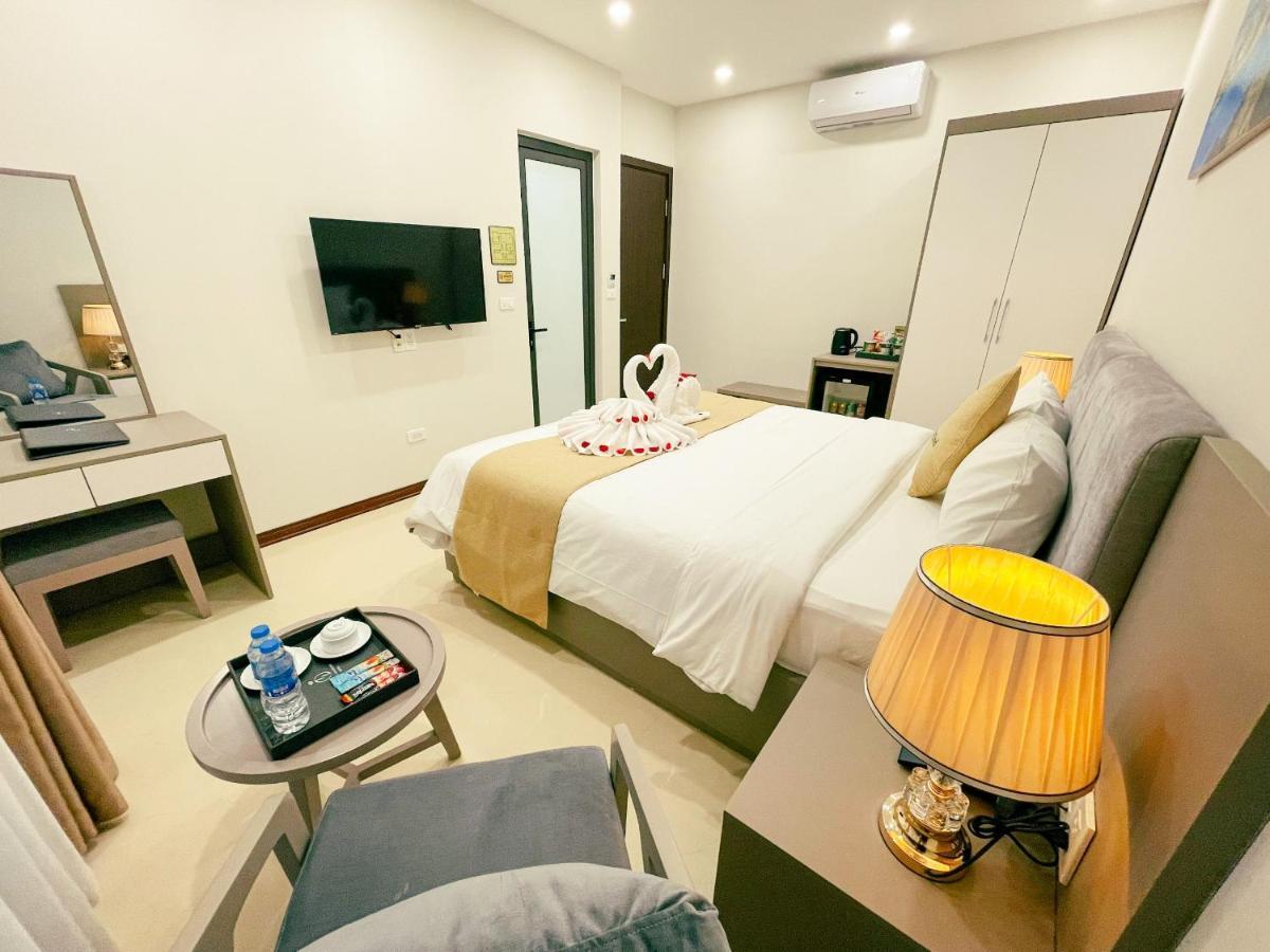 Ngọc Ánh Dương Hotel Ha Long Esterno foto